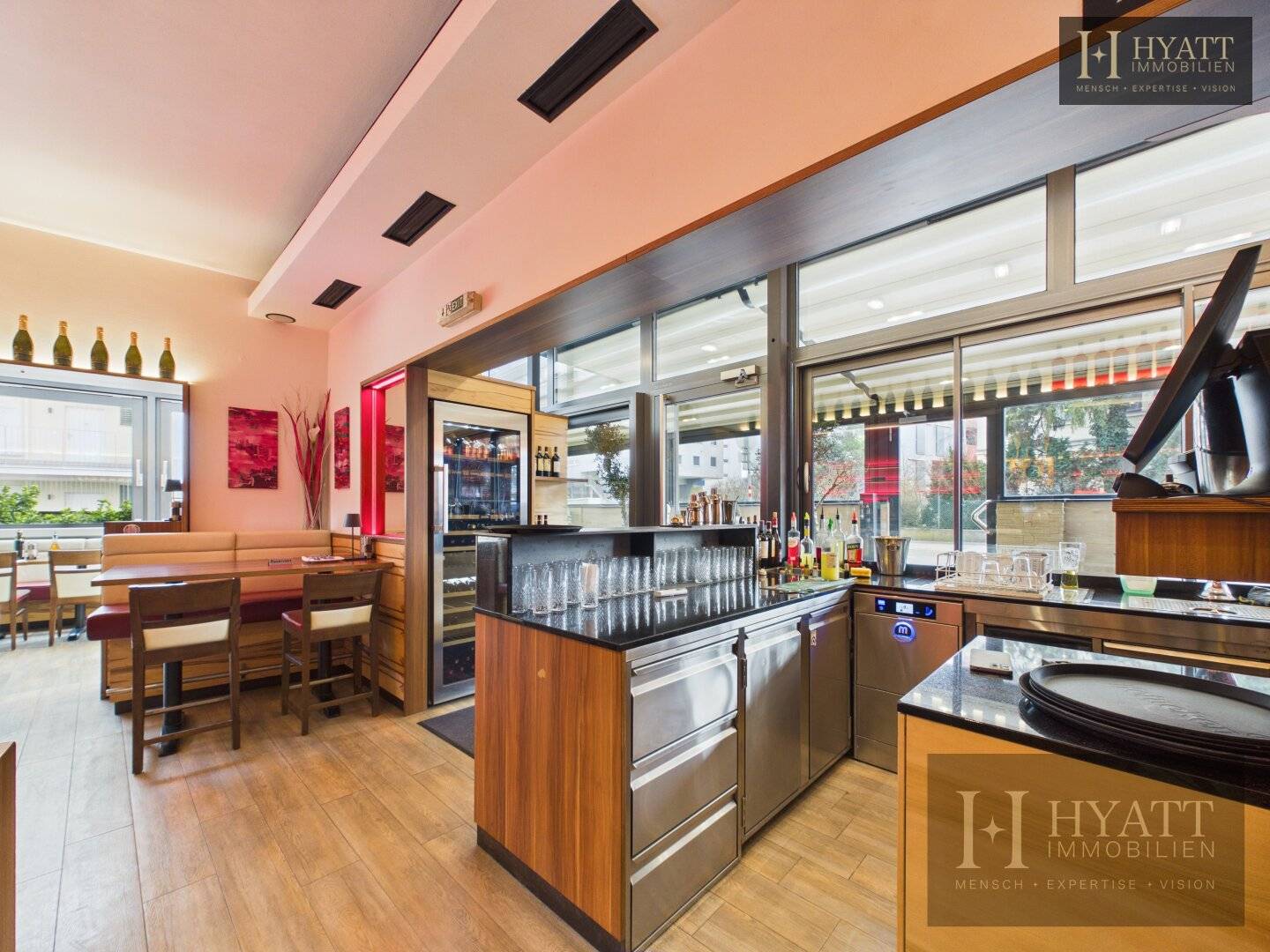 Gastronomy Space with Terrace & Winter Garden