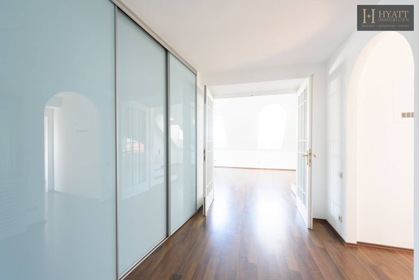 Dachgeschosswohnung Dachterrasse nahe Hugo Wolf Park