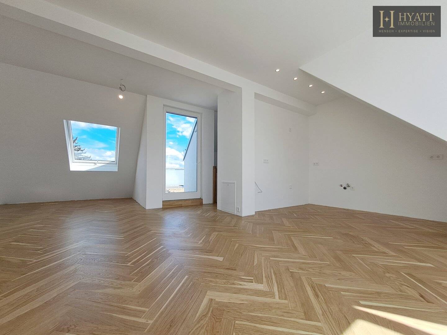 Dachgeschosswohnung Erstbezug mit zwei Terrassen