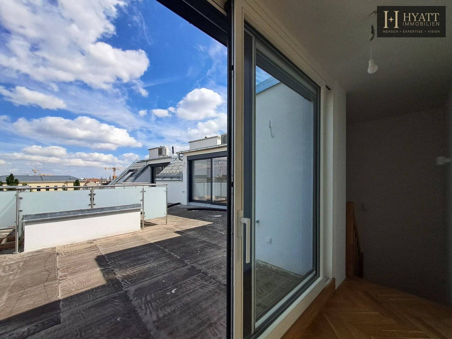 Dachgeschosswohnung Vienna Hernals Terrace First Occupancy