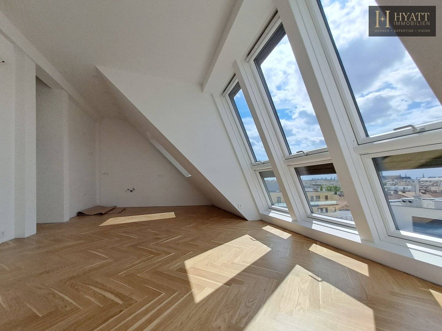 Dachgeschosswohnung Vienna Hernals Terrace First Occupancy