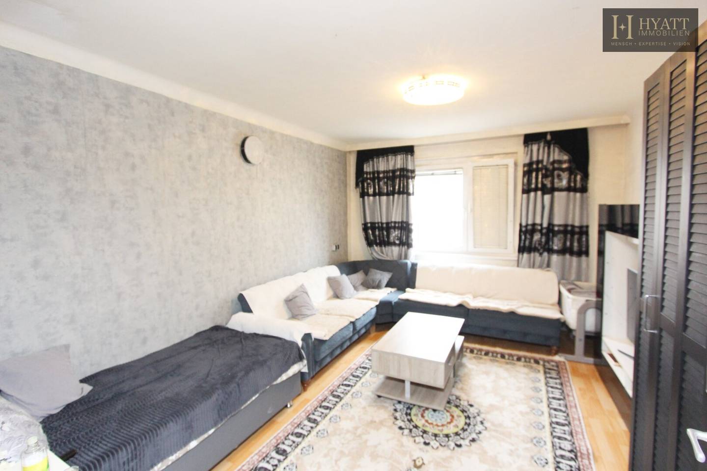 Apartment bright and sunny with elevator near parks