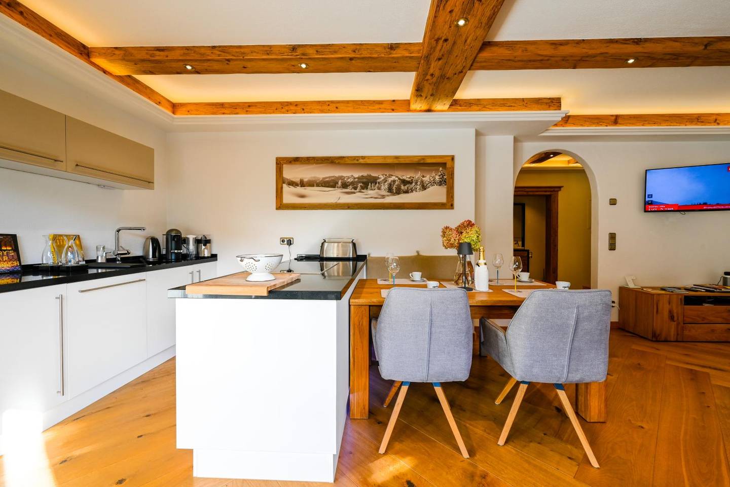 Ground floor apartment quiet terrace near golf
