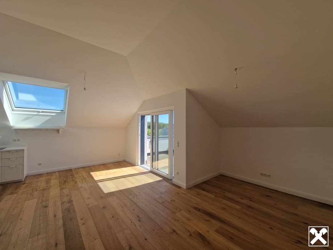 Top floor apartment with Wagram view and terrace