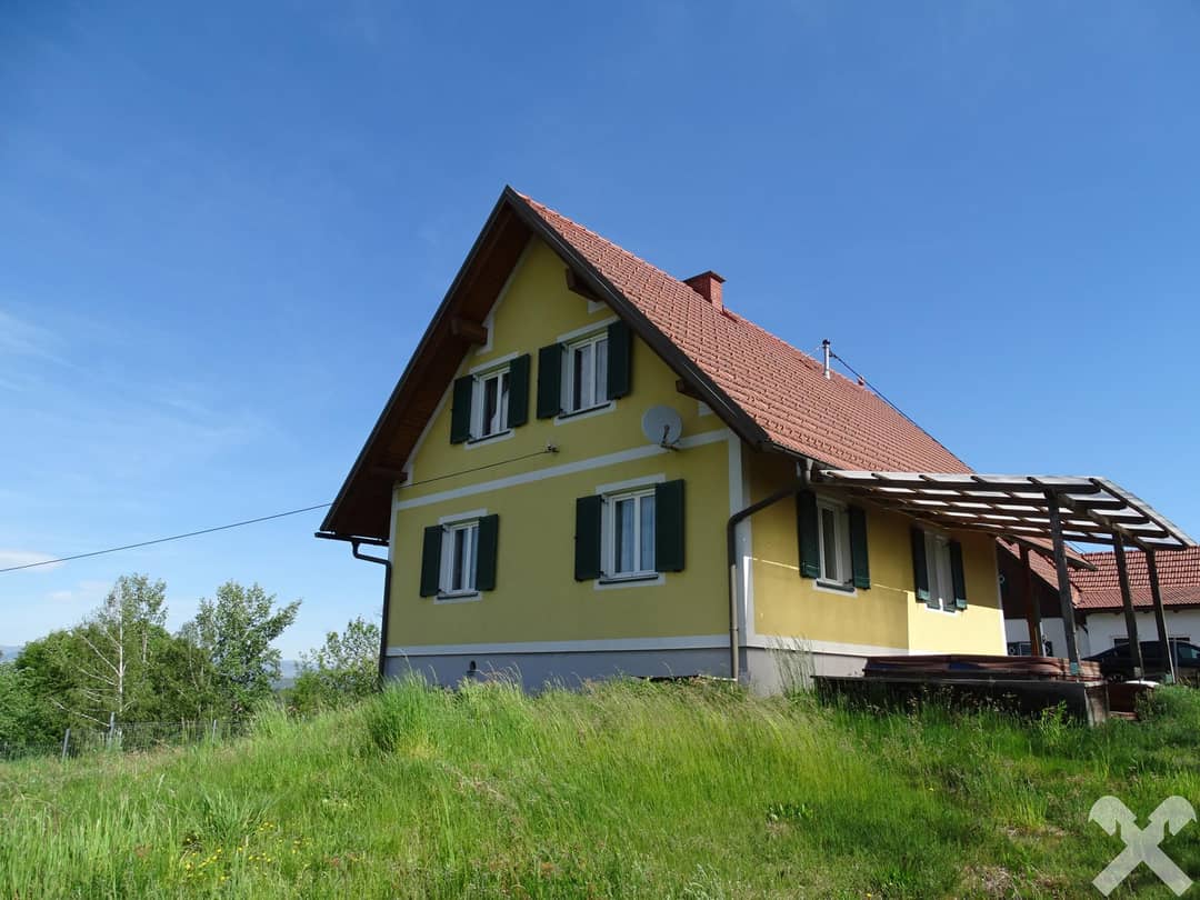Einfamilienhaus mit Terrasse in Tombach
