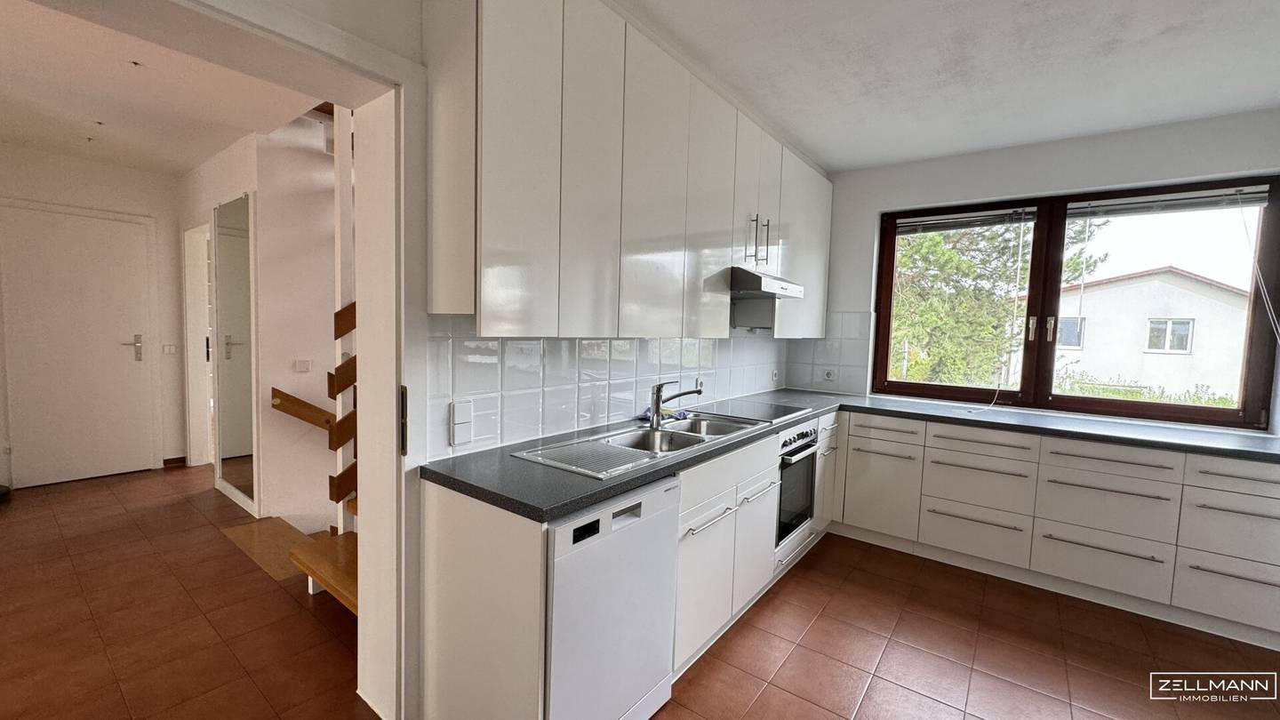 Family house with dream garden in an absolute green quiet location | ZELLMANN IMMOBILIEN