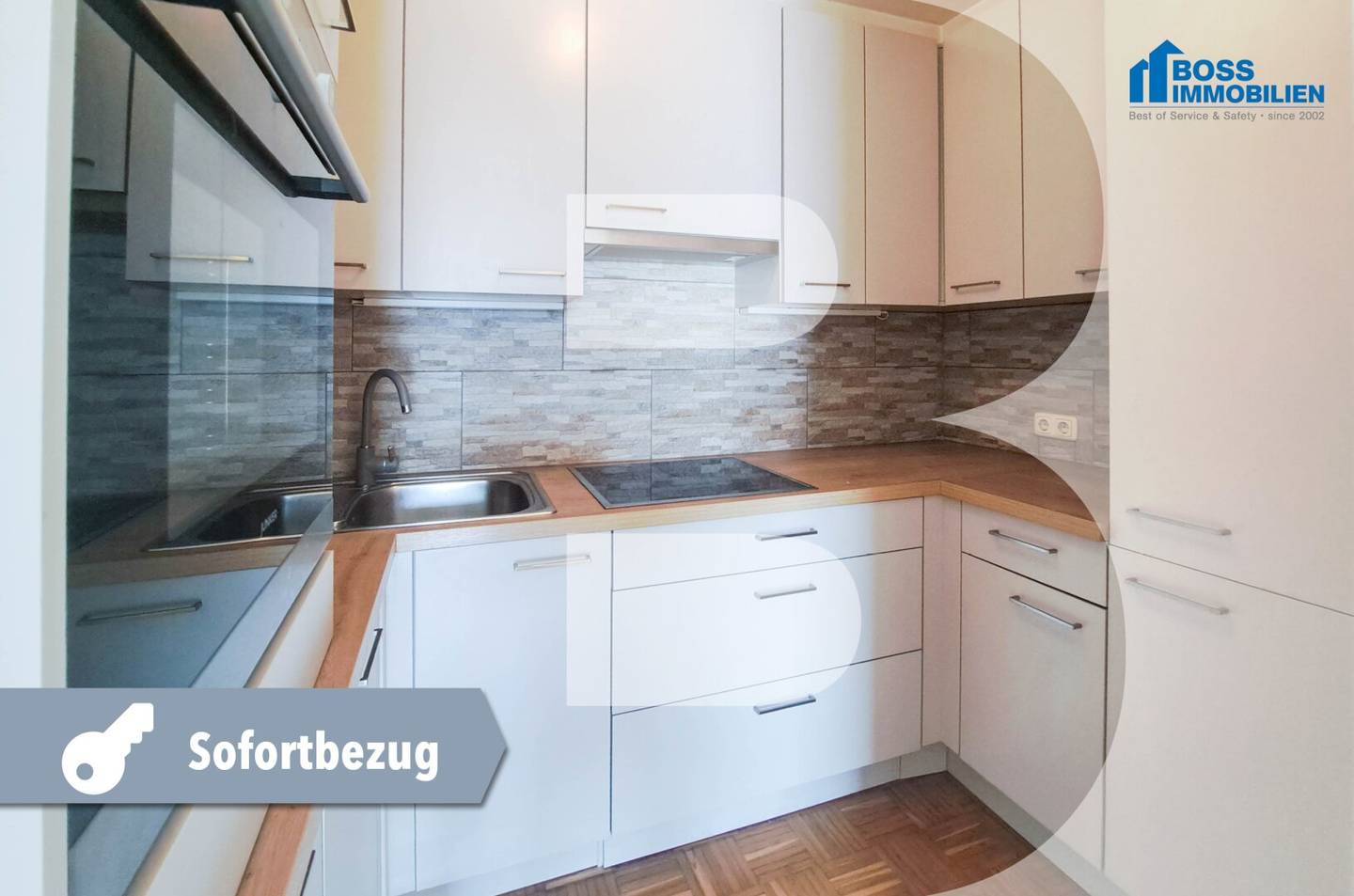 Apartment with fitted kitchen and carport