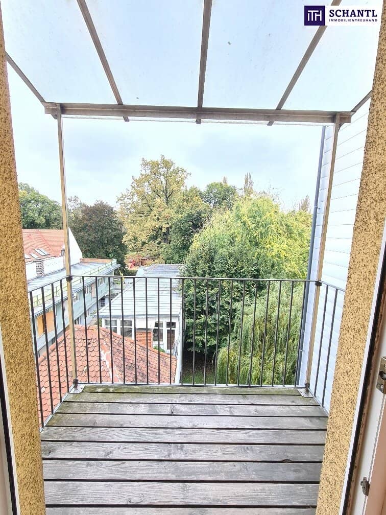 City center apartment balcony commission free