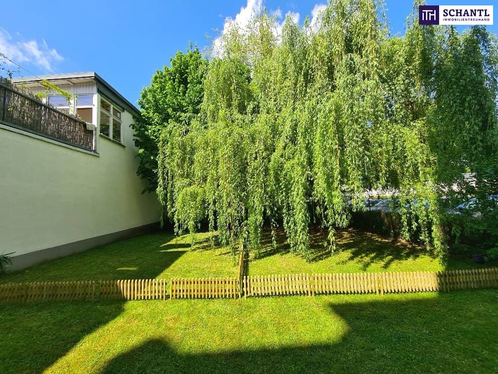 Dachgeschosswohnung mit eigenem Garten Erstbezug
