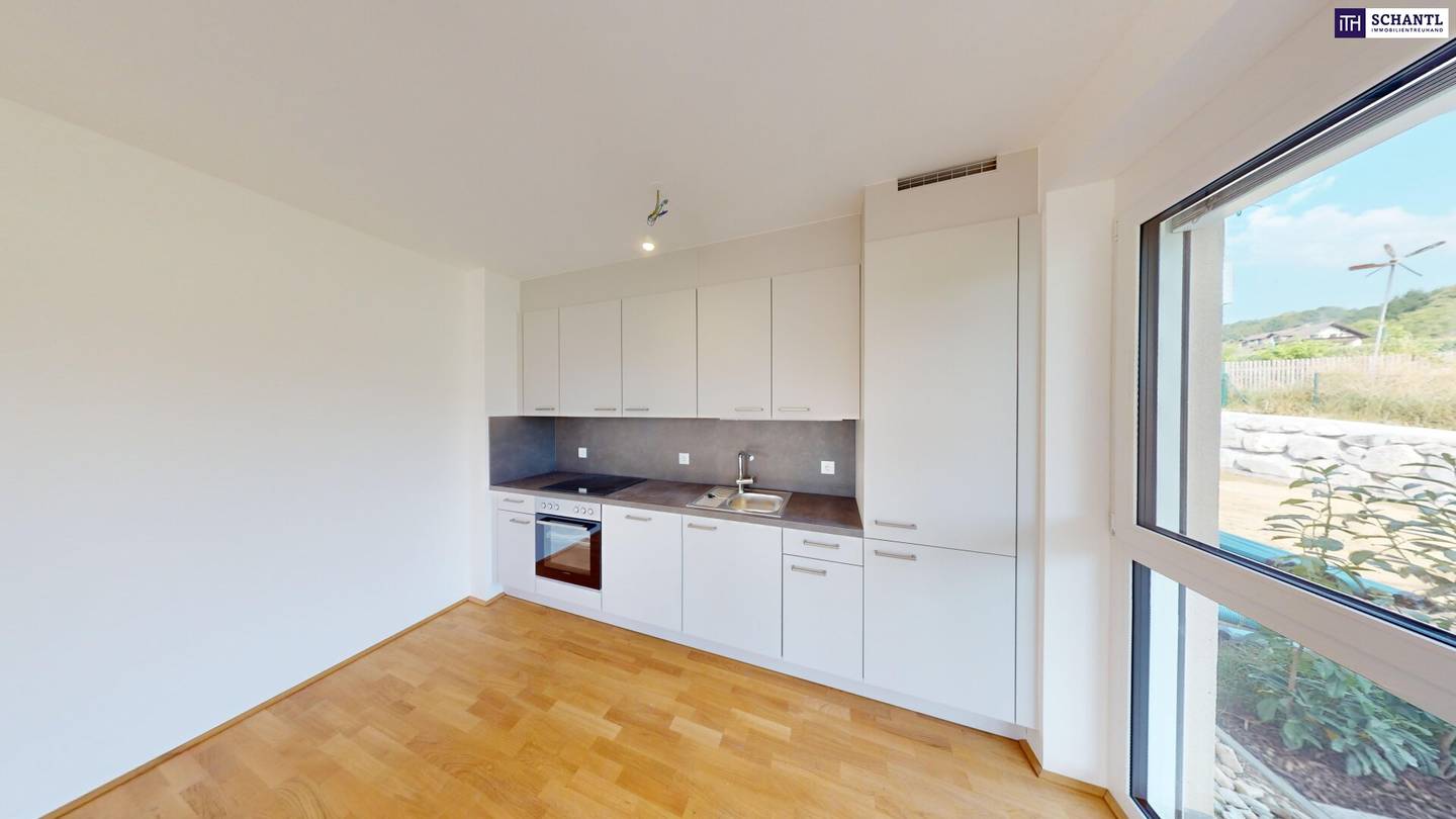 Erdgeschosswohnung Erstbezug mit großem Garten