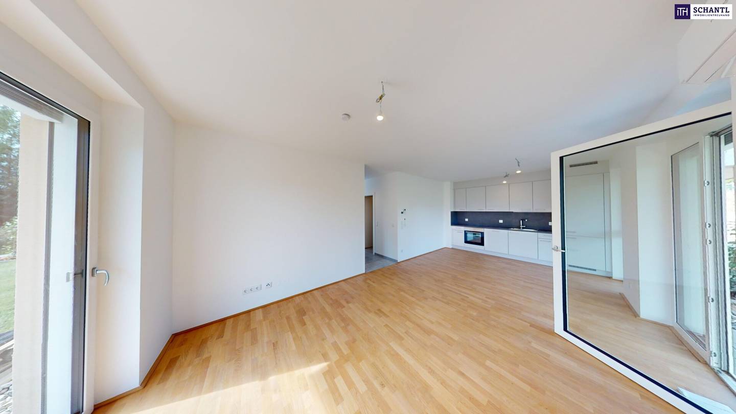 Erdgeschosswohnung Erstbezug mit großem Garten