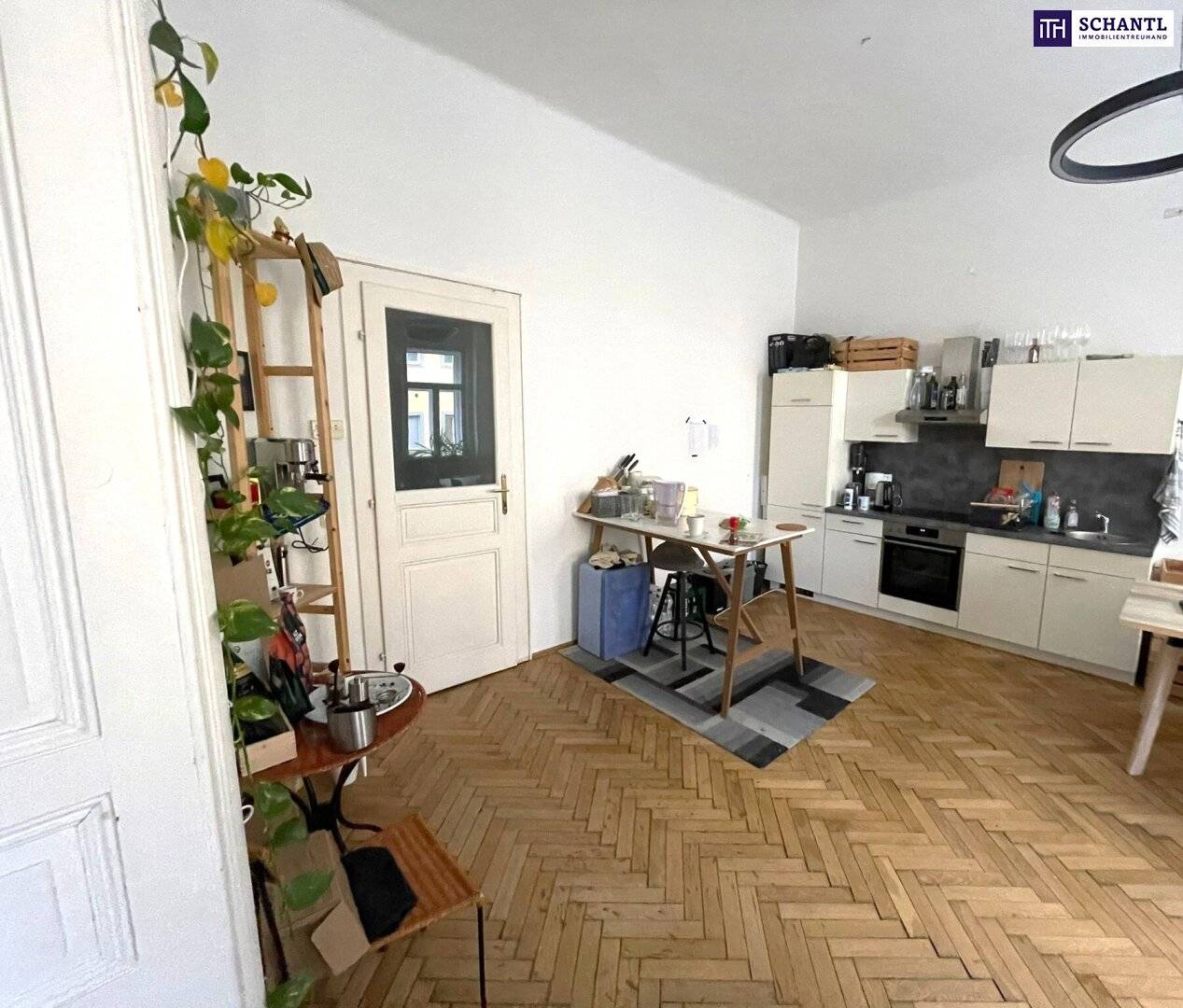 Apartment in Graz West with two rented units