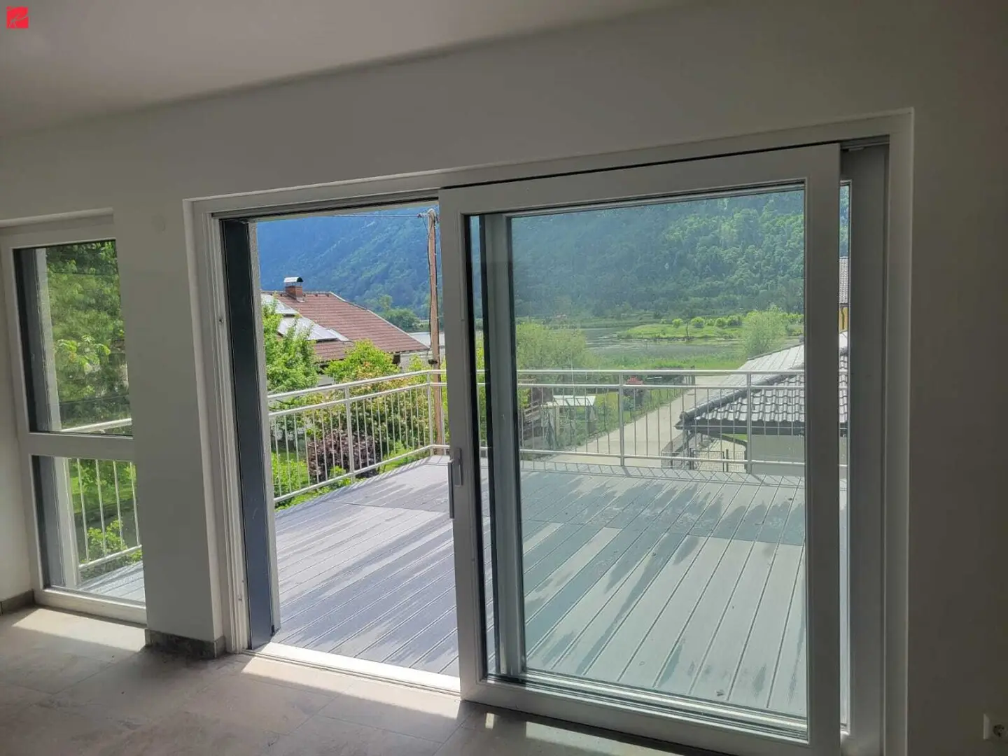 Modernes Architektenhaus mit Seeblick