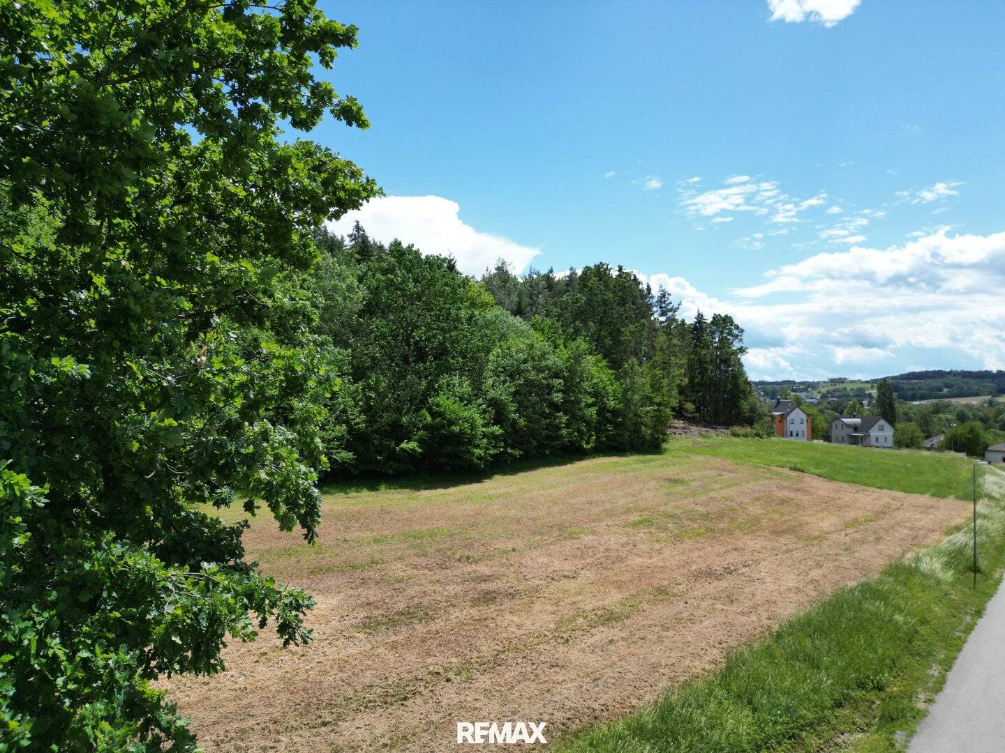 Sonnige Baugrundstücke in Ollersdorf