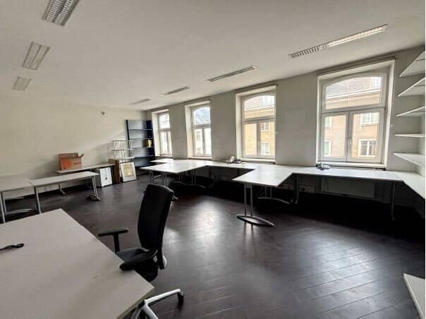 102m² office space in Hernalser Haupstraße