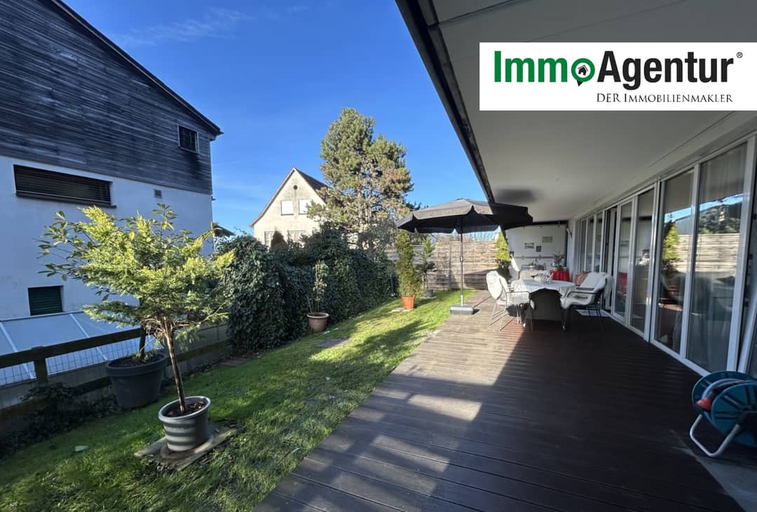 Ground floor apartment with terrace and garden