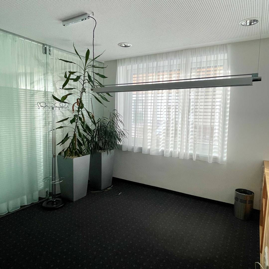 1. Büro