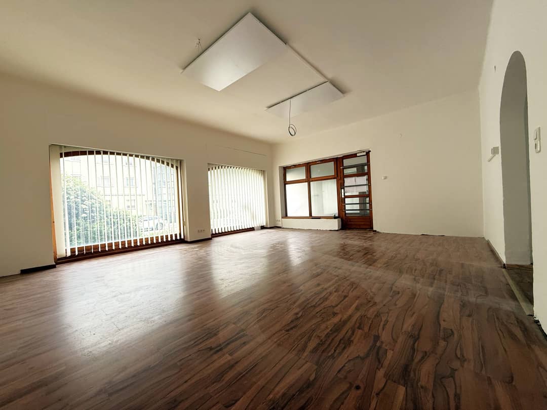 60 m² Commercial Space in Innsbruck-Pradl