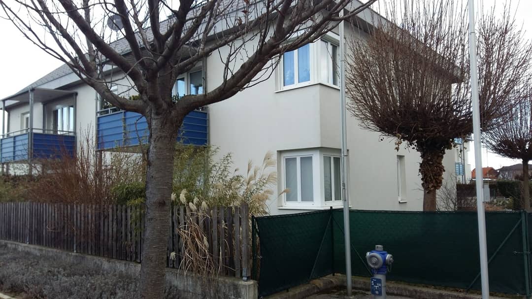 Subsidized apartment near train station with balcony
