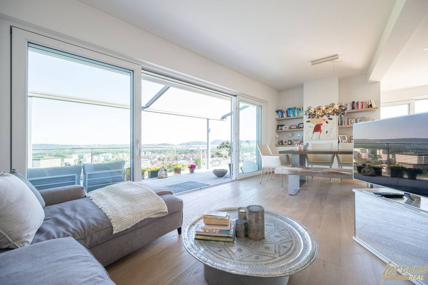 Penthouse Dachterrasse mit unverbaubarer Aussicht