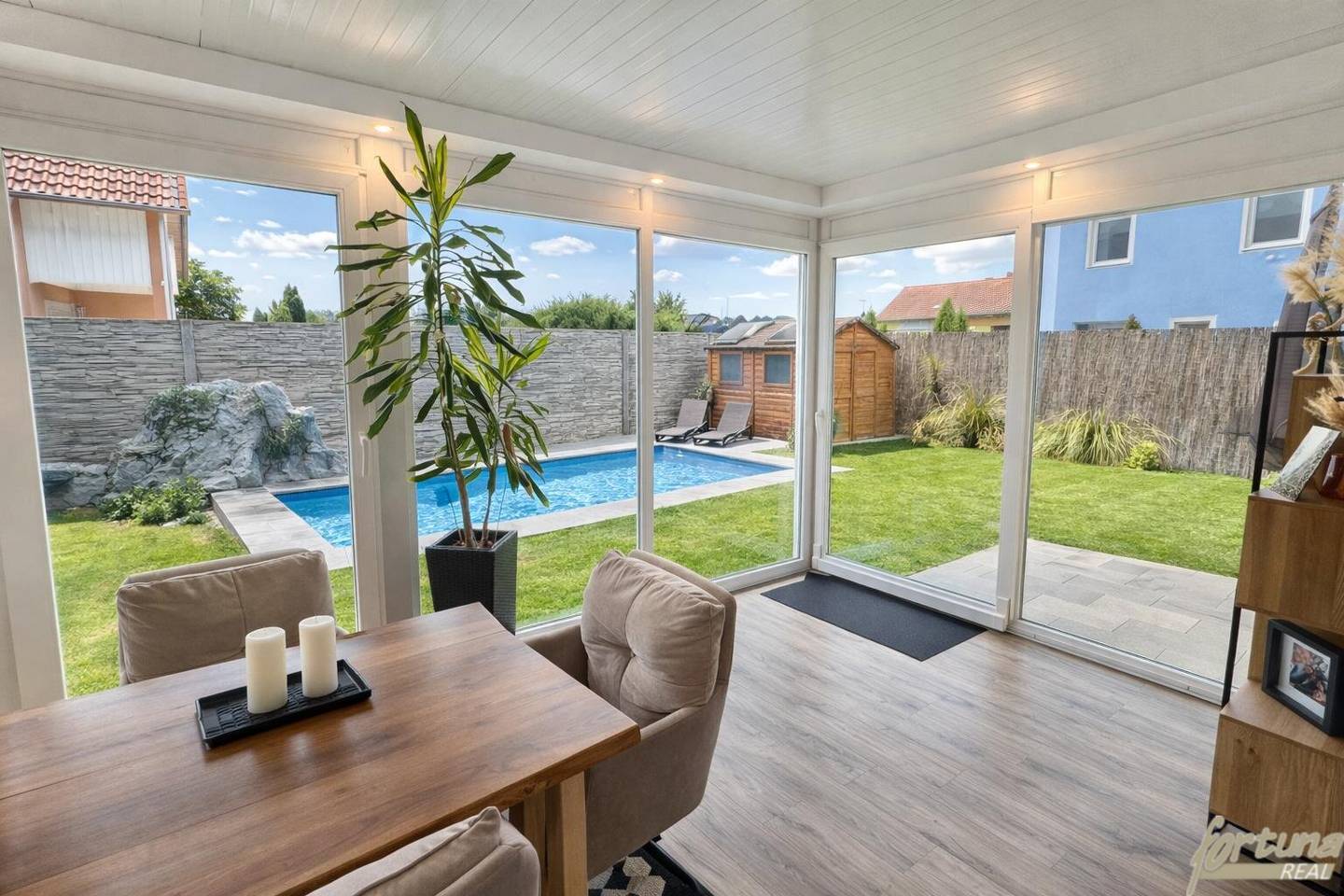 Semi-detached house with garden and pool