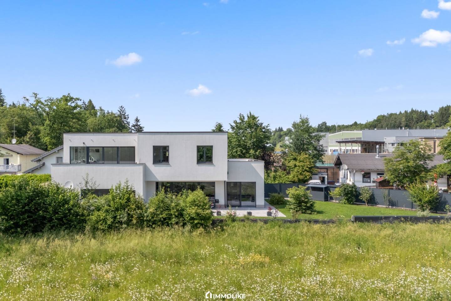 Luxury Villa Aurachkirchen 243 m²