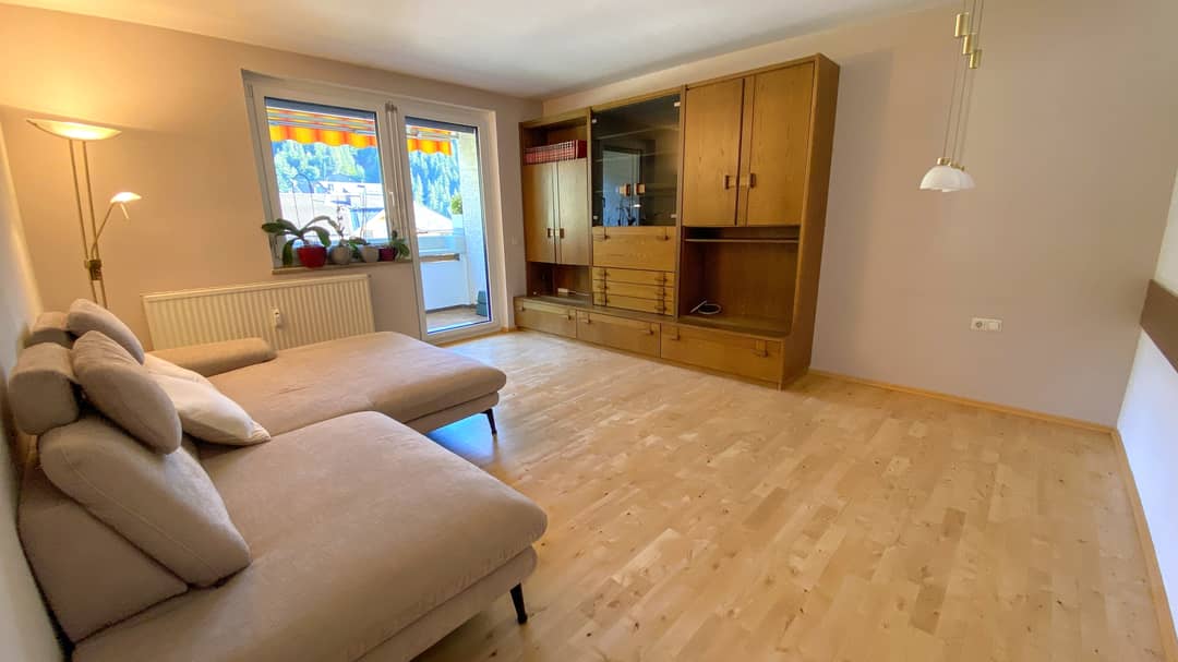 Apartment in central location with balcony