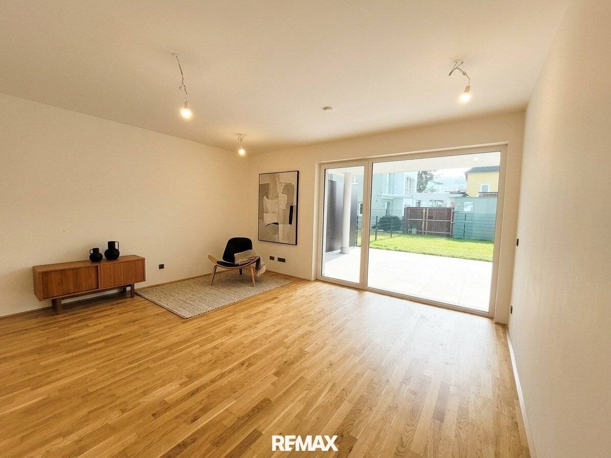 Erdgeschosswohnung barrierefrei mit Terrasse