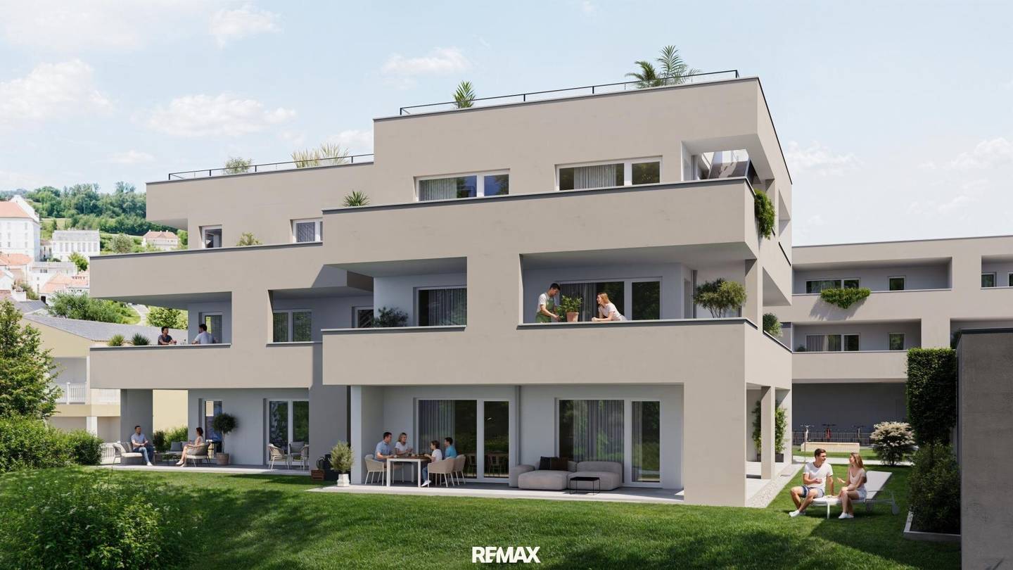 Wohnung mit Dachterrasse und heller Wohnbereich