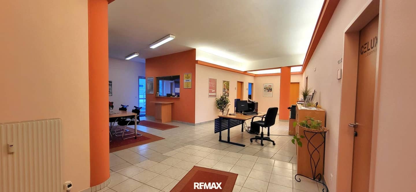 Modern Office in Enns at Hauptplatz