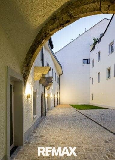 Traditionelles Stadthaus am Hauptplatz Enns