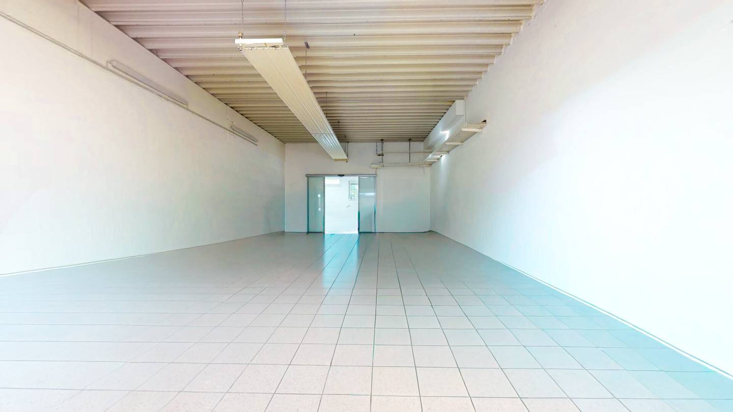 Central Storage Space in Ferlach with Delivery Area
