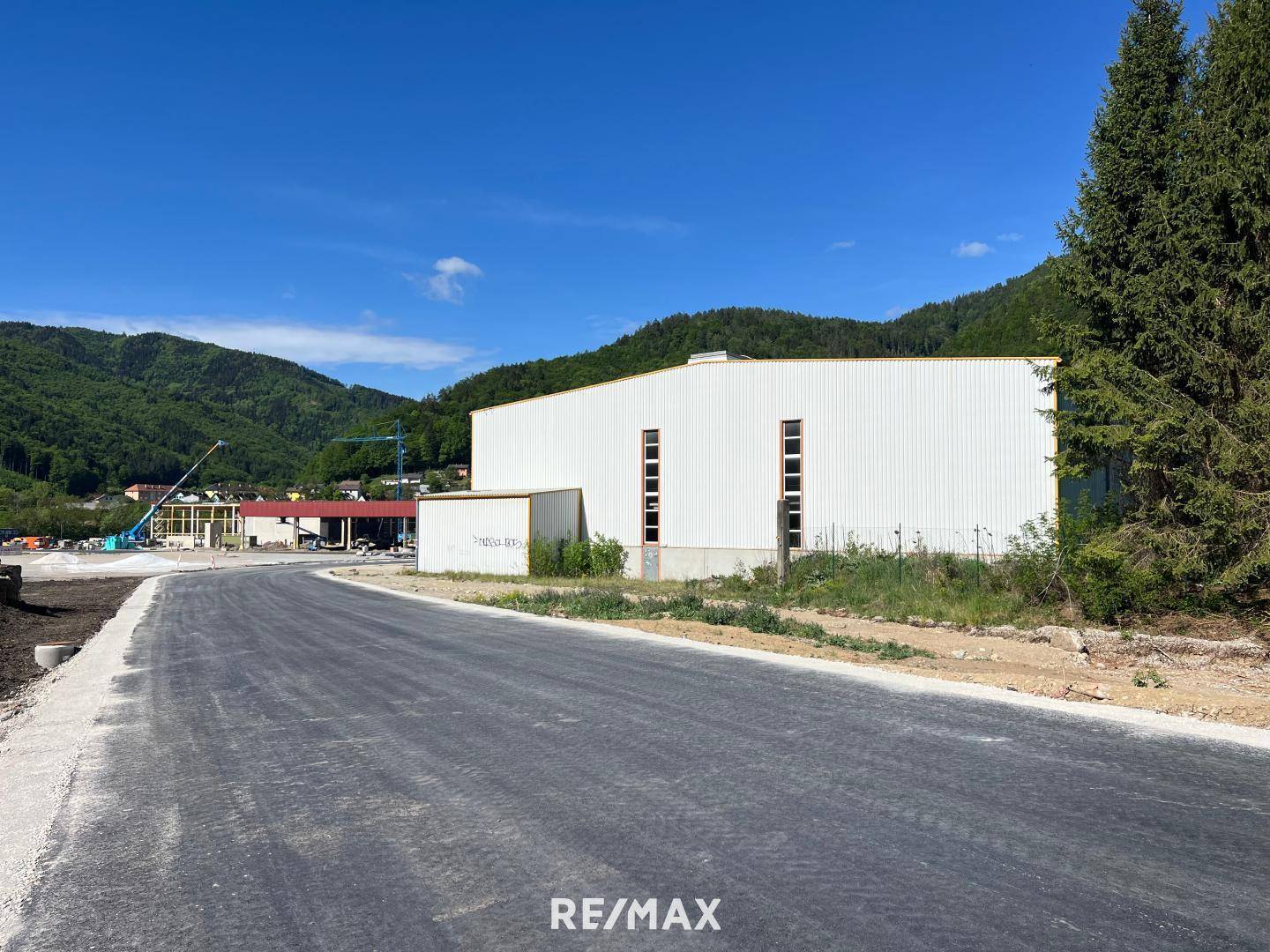 Gewerbefläche mit Lagerhalle in Frohnleiten