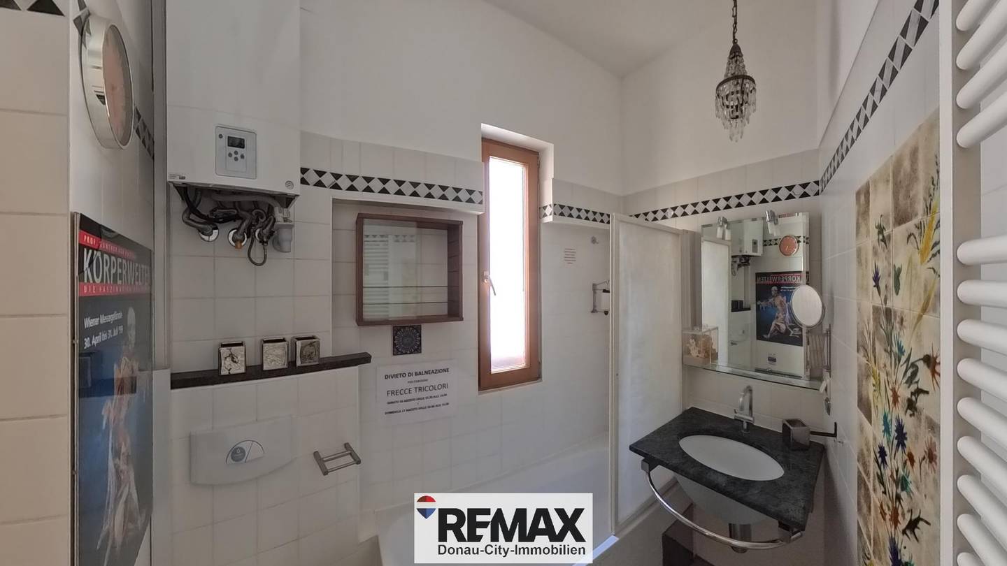 Maisonette apartment with roof terrace and panoramic view