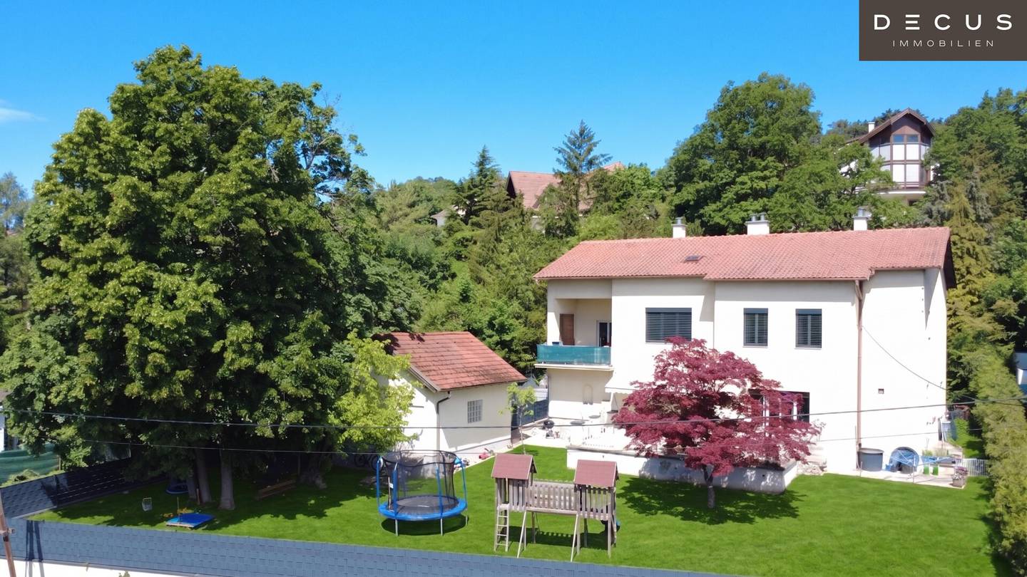 Zweifamilienhaus mit Garten und Weitblick