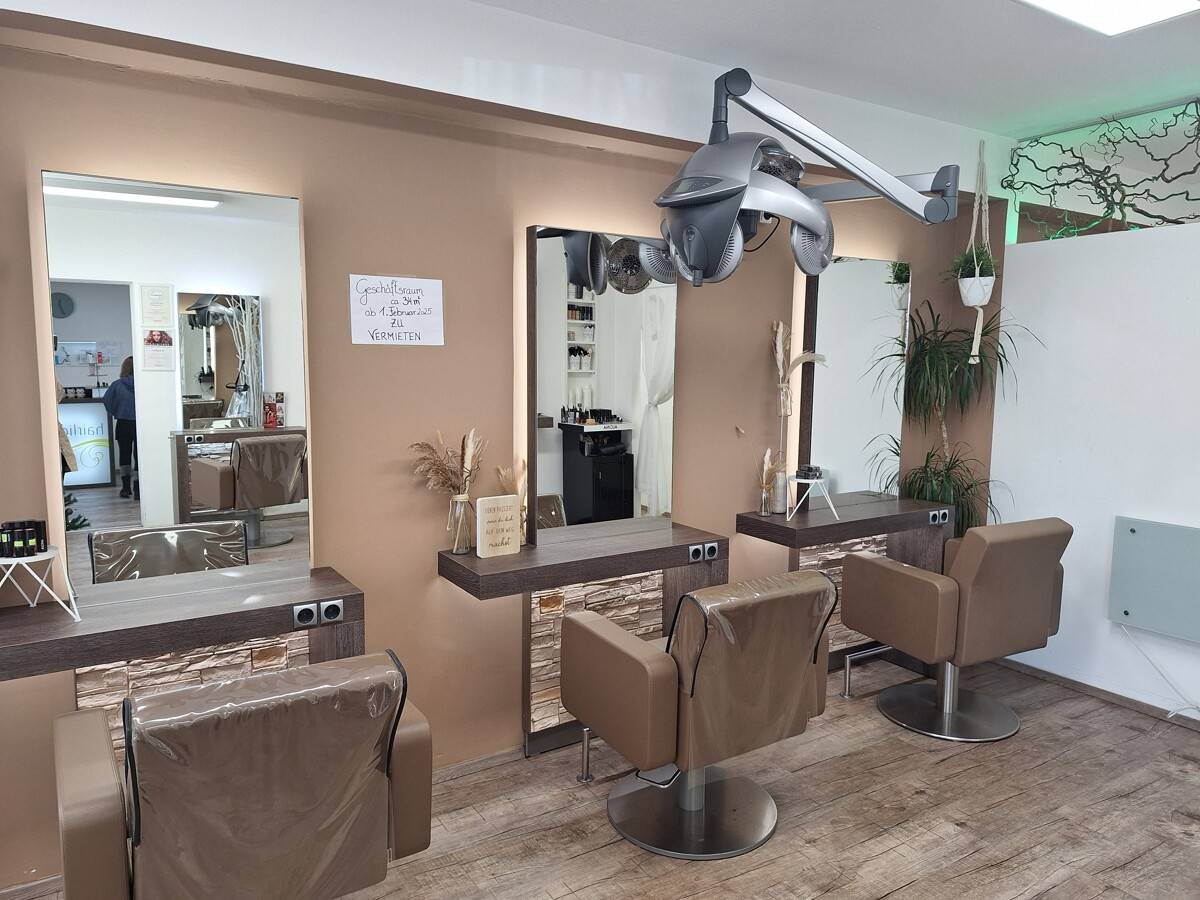Commercial premises in central location with good infrastructure