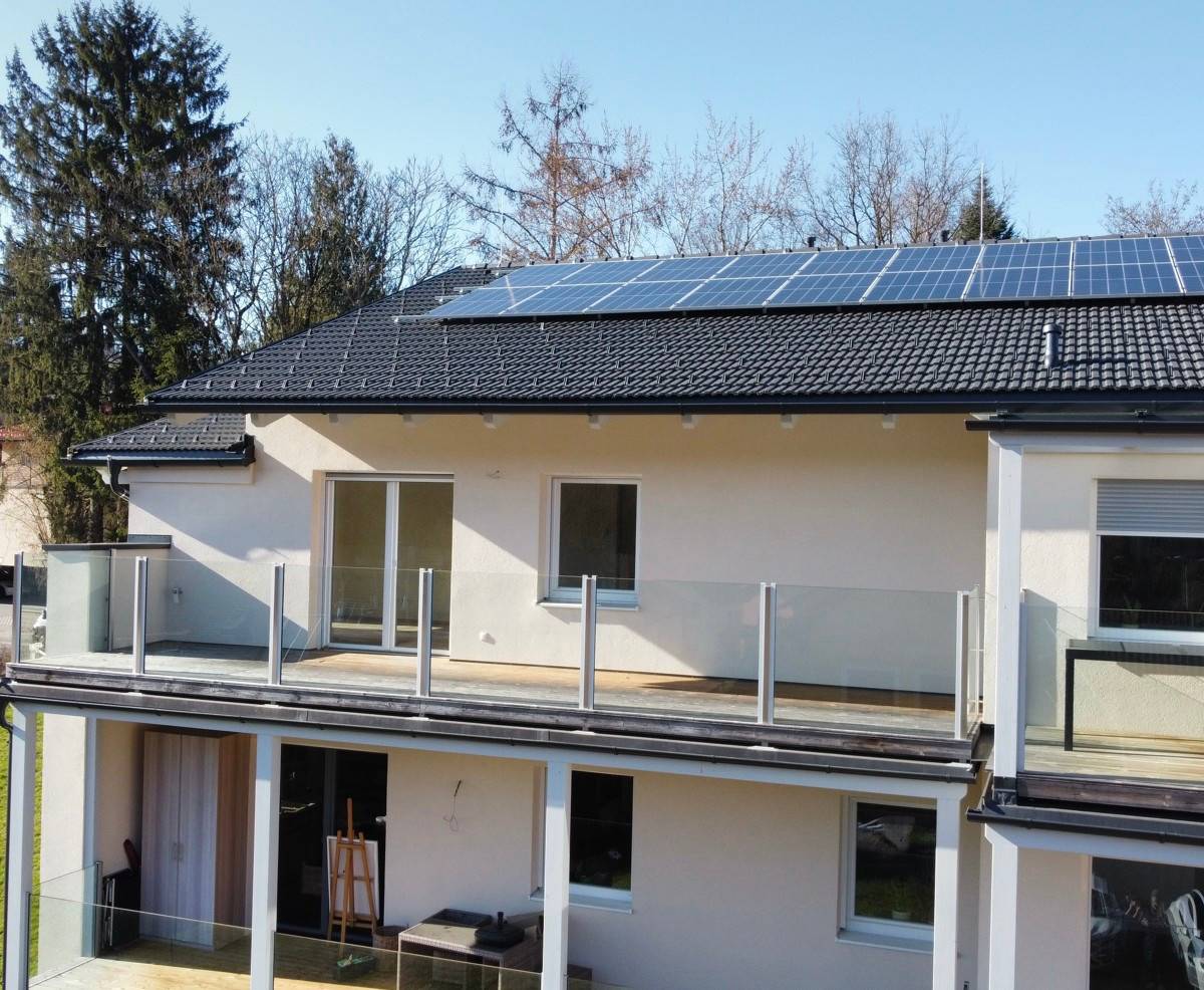 Wohnung mit Terrasse und Gartennutzung Erstbezug