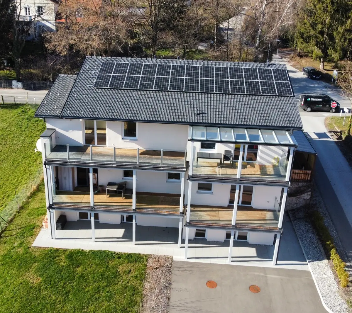 Wohnung mit Terrasse und Gartennutzung Erstbezug