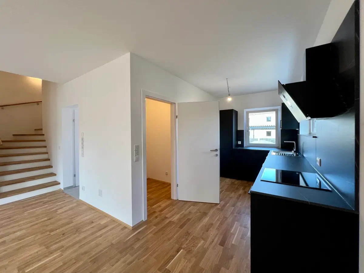 New Build Semi Detached House with Garden and Terrace