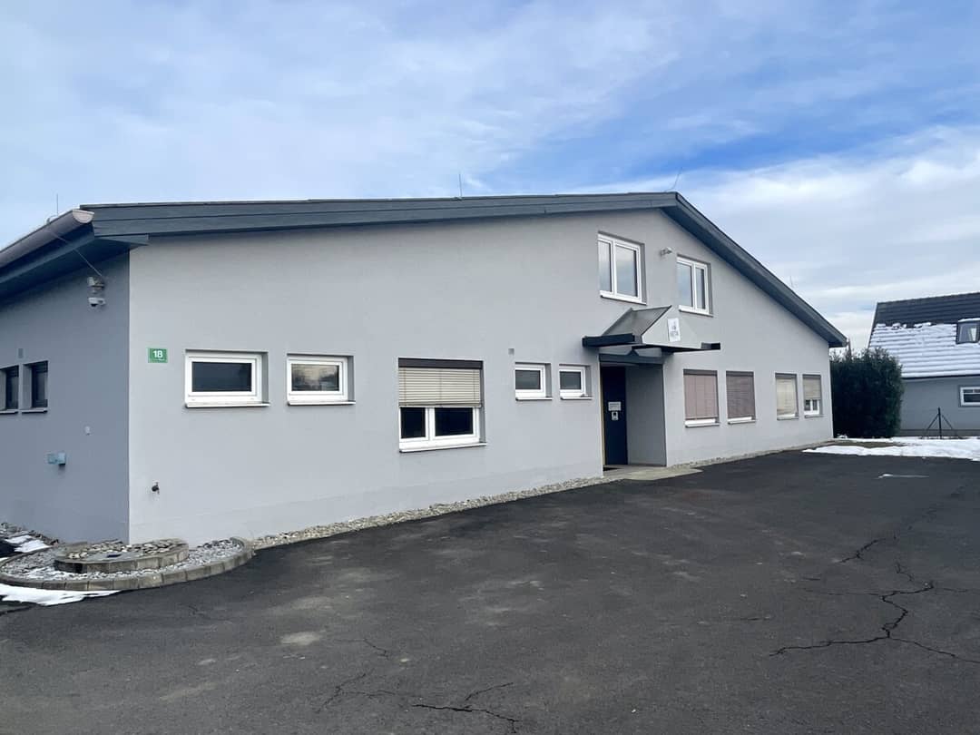 Office and storage space in Wundschuh