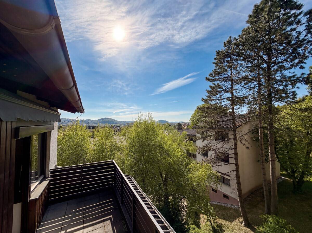 Wohnung mit Südterrasse und Weitblick in ruhiger Lage