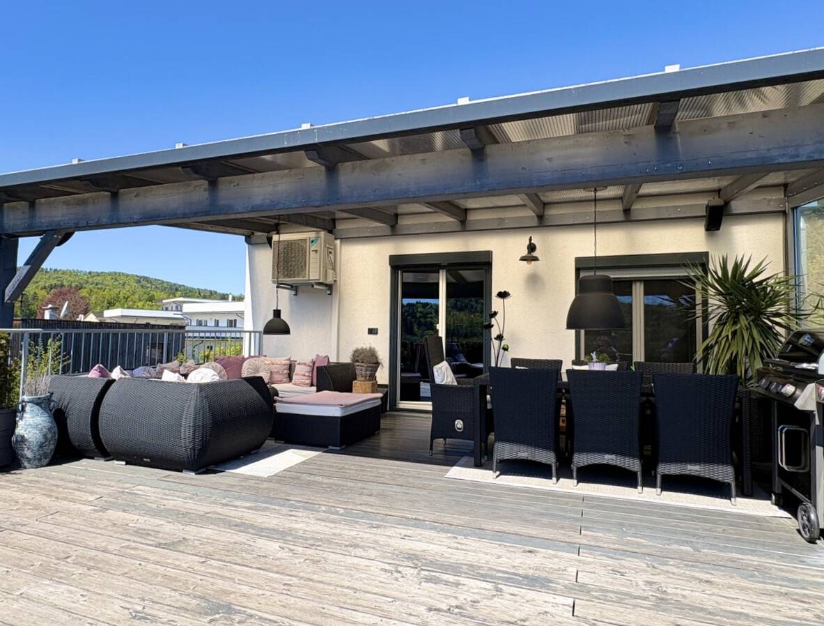 Penthouse mit großzügiger Terrasse und Traumblick