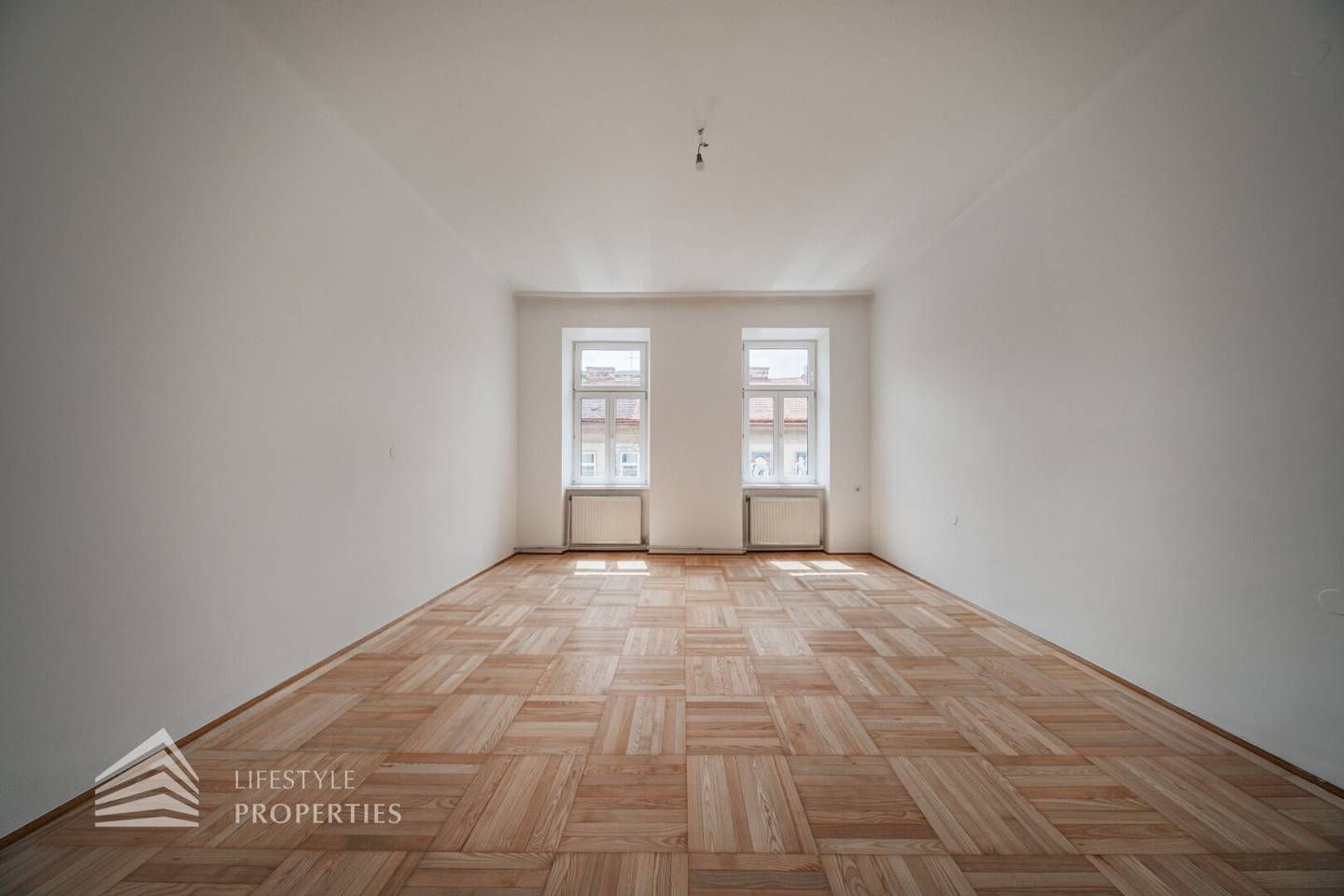 Helle Altbauwohnung nahe Reumannplatz