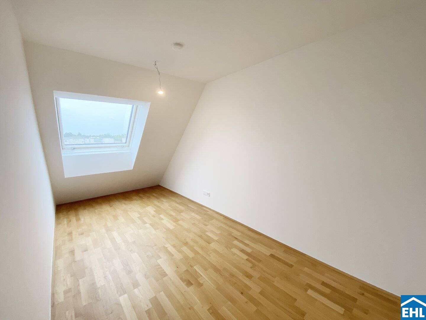 Apartment with Terrace and Fitted Kitchen at Leberberg