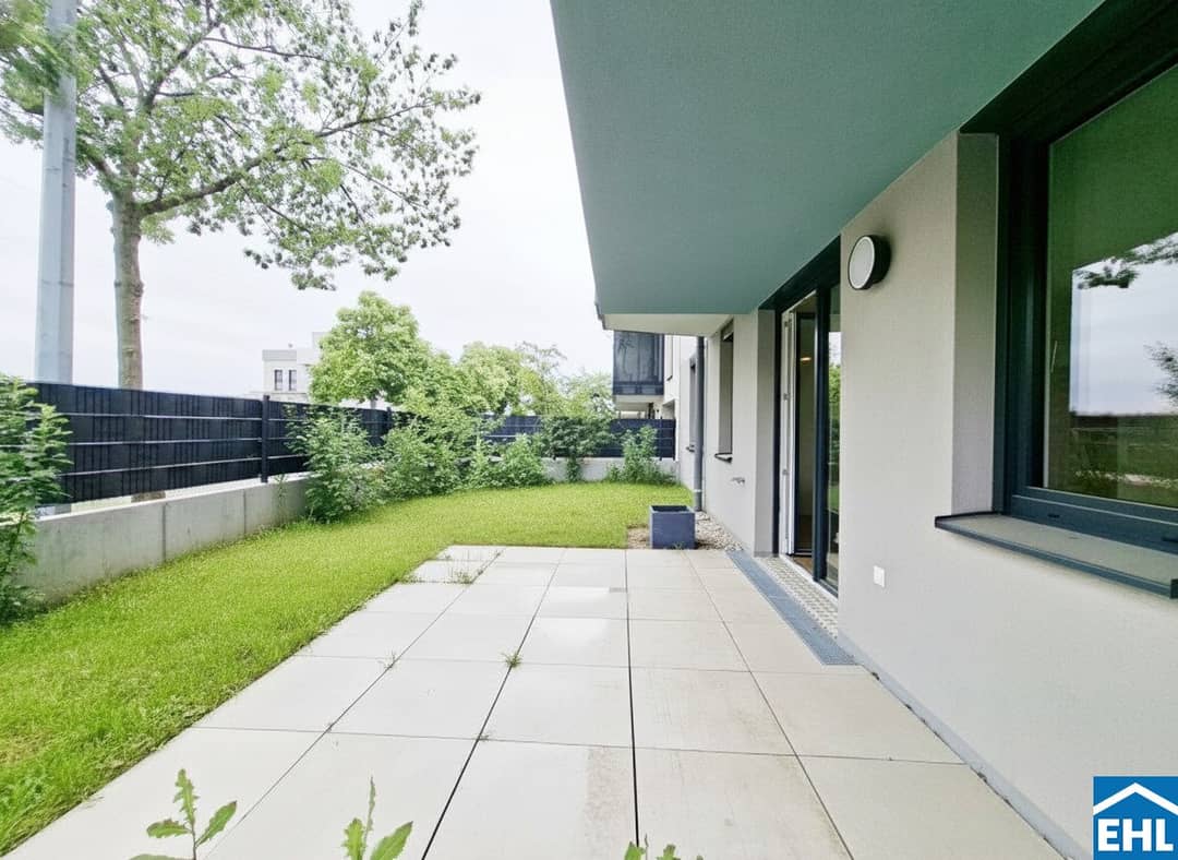 Bright Ground Floor Apartment with Garden and Terrace