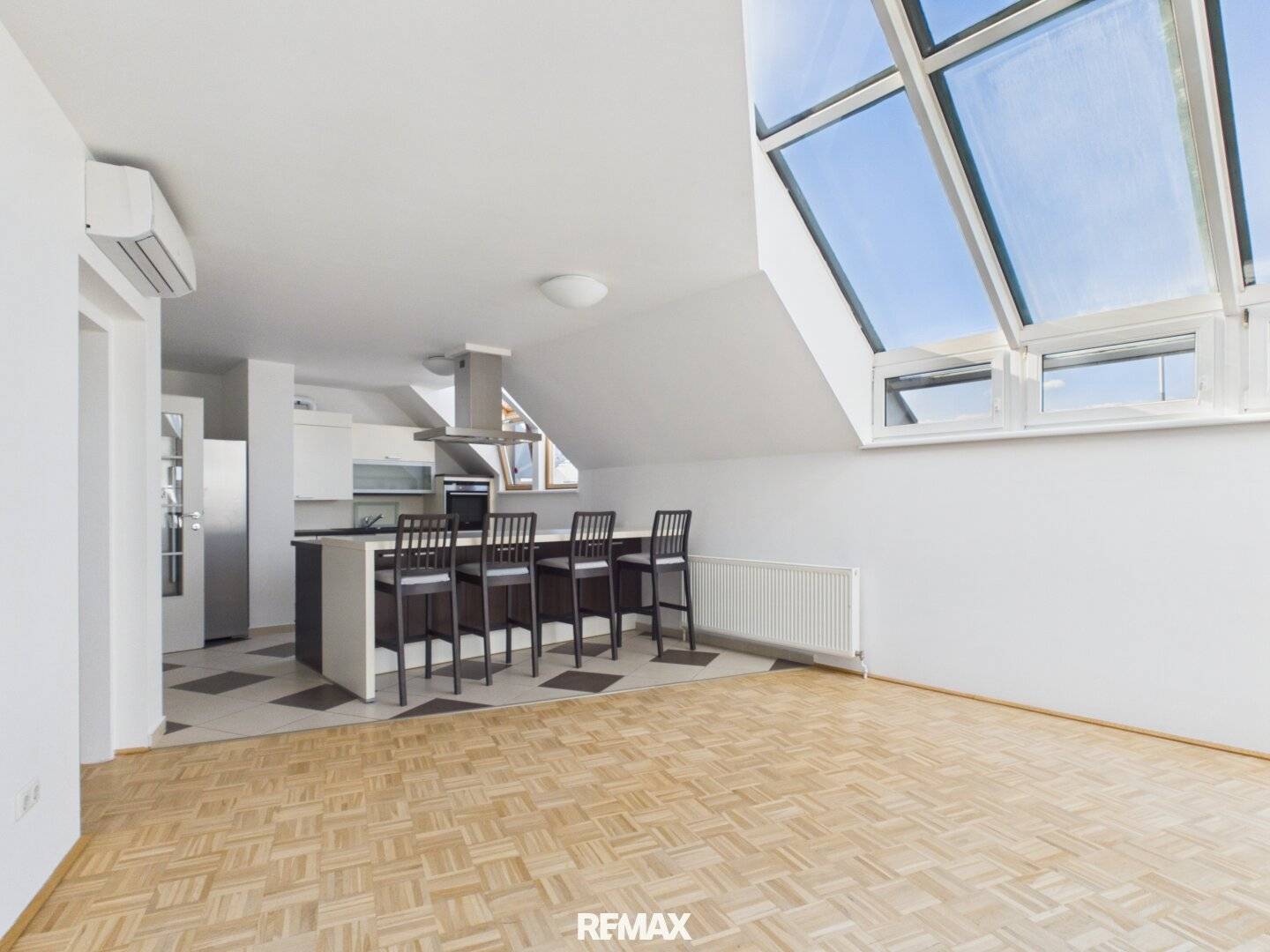 4-Zimmer DG-Maisonette-Whg. in Stammersdorf