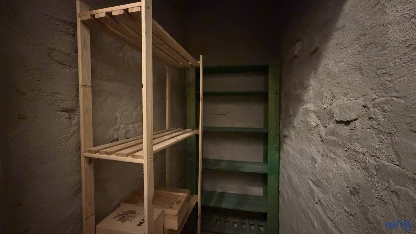 Charmanter Altbau-Hit – Ihr perfekter Einstieg ins Eigentum oder die ideale Anlegerwohnung!