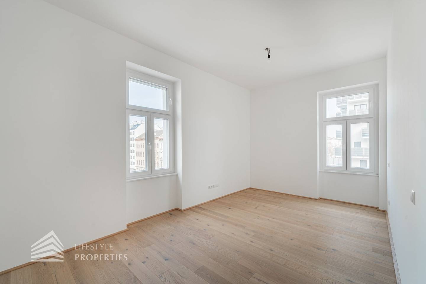Apartment near Augarten newly renovated with built in kitchen