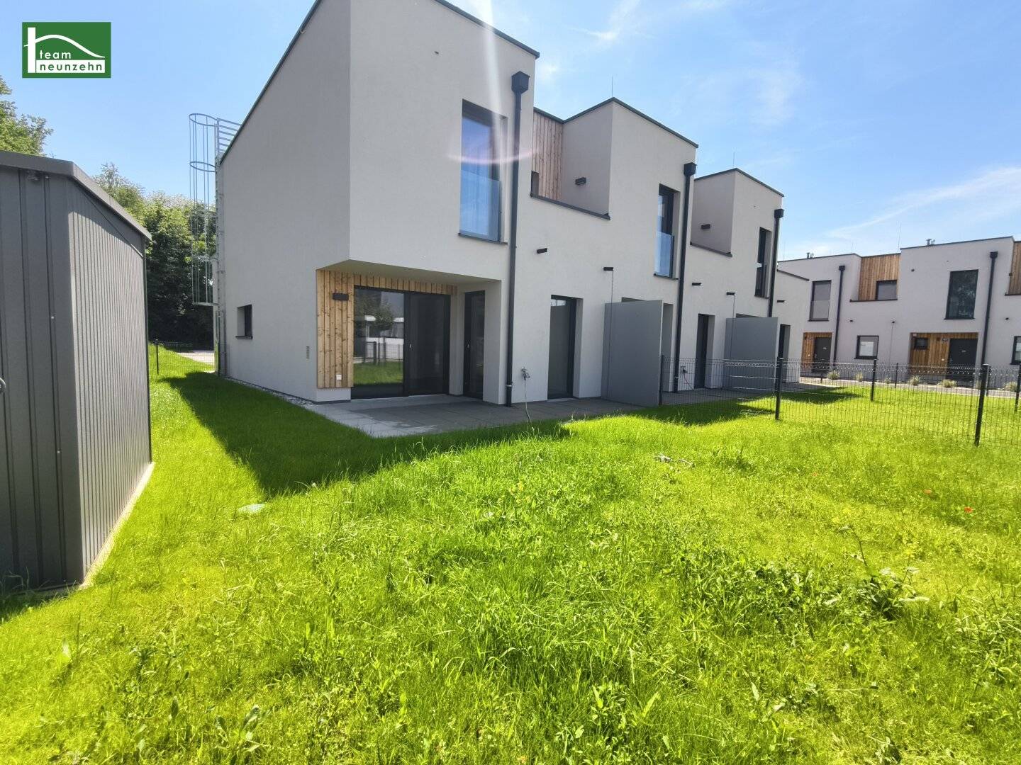 Optimale Kombination aus Stadt und Natur - inkl. PV-Anlage und 2 KFZ Abstellplätze! PROVISIONSFREI!