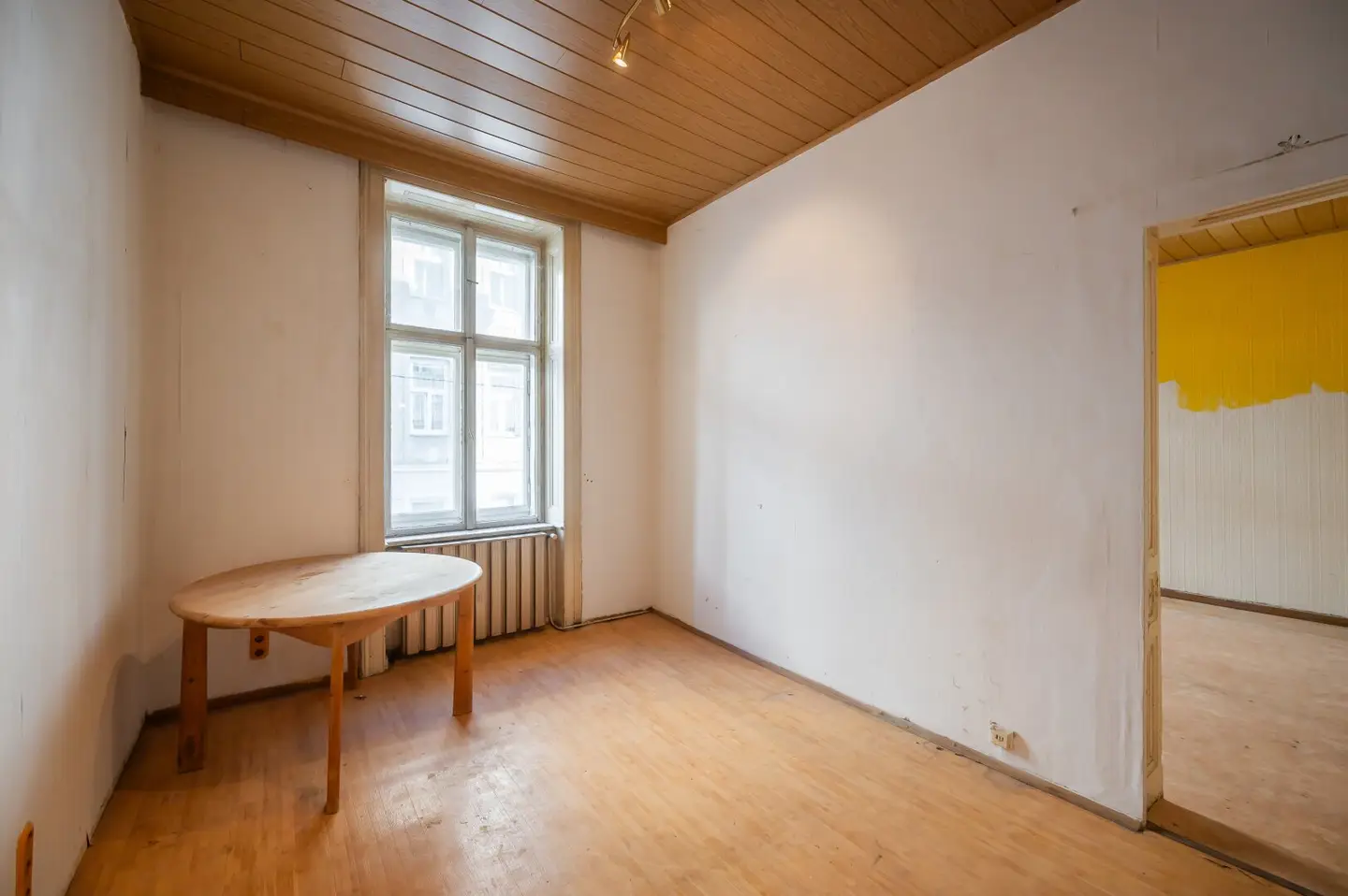 NEW in need of renovation 3 room apartment with a lot of potential